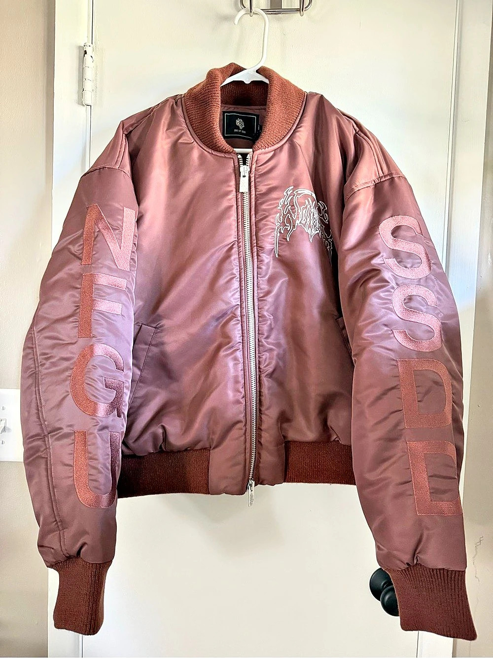 Darc Sport Wolves Hesh Cropped Remy Brown Bomber Jacket, Size Large NWT